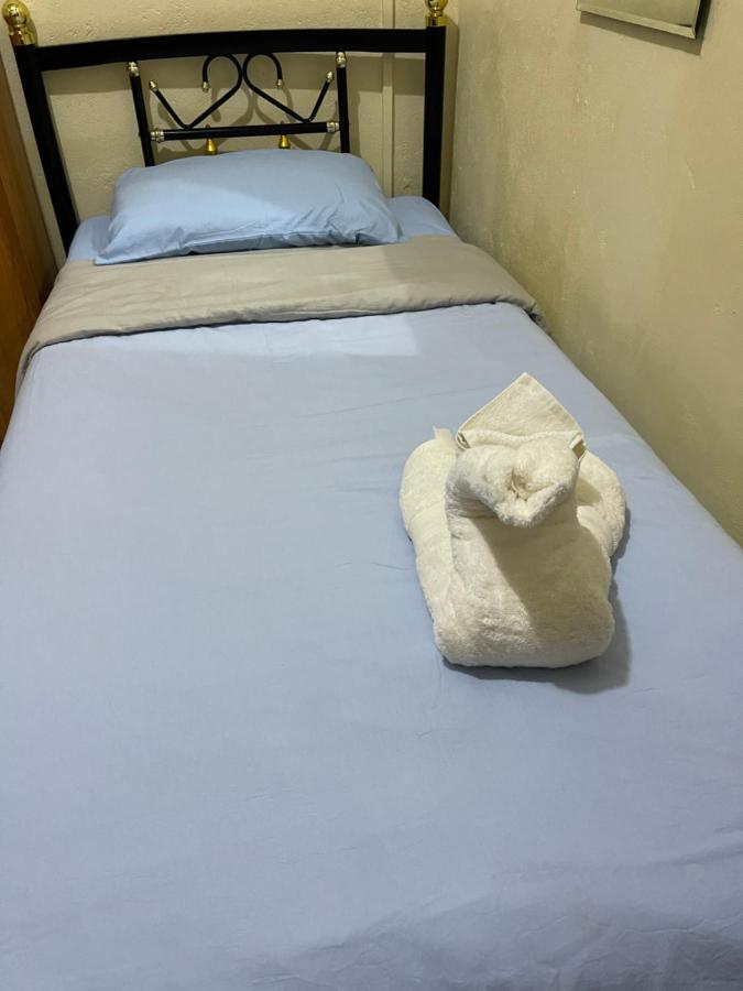 Janessa'S Dwellery Bed and Breakfast Port Vila Eksteriør billede